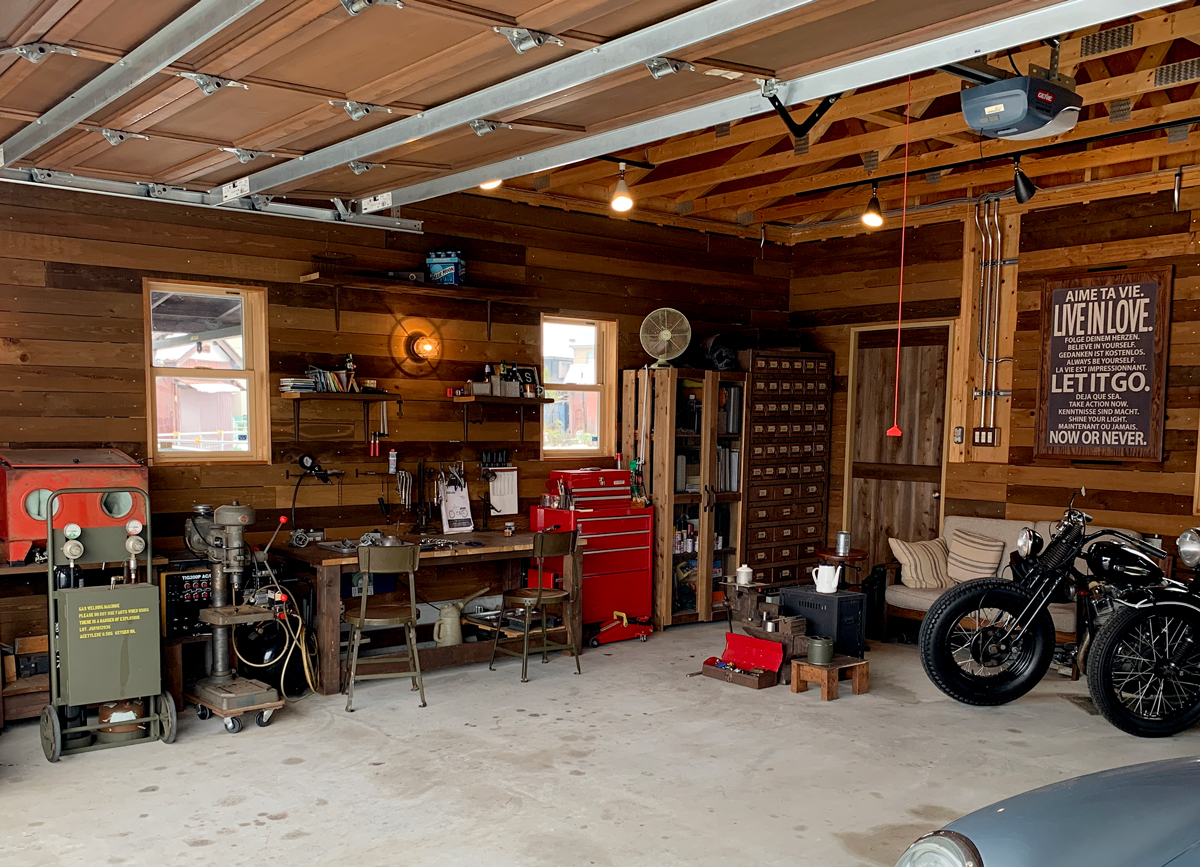 実例 参考にしたいシダーガレージのおしゃれなインテリア集 J Style Garage